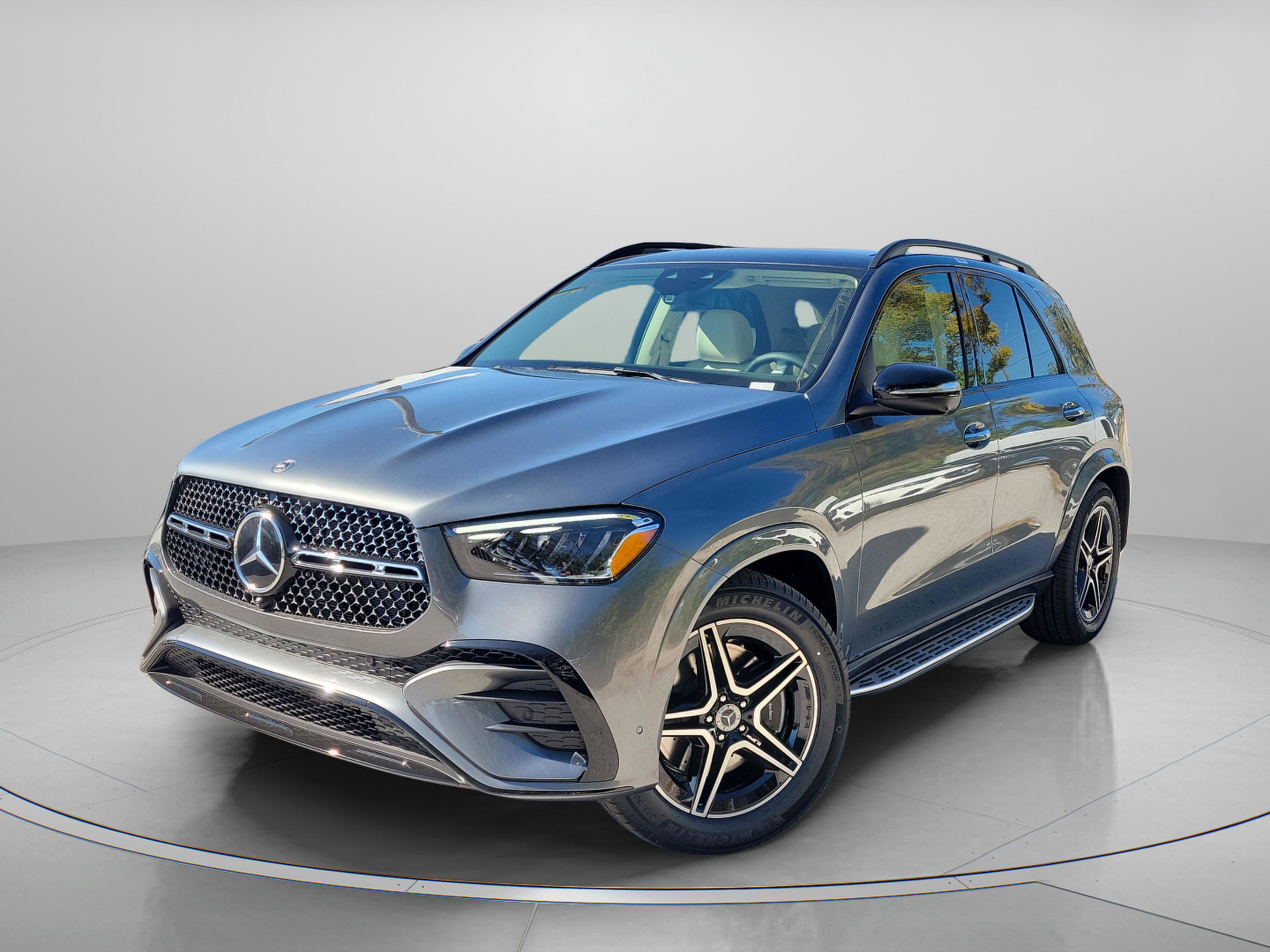 New 2026 Mercedes-Benz GLE 450 4MATIC image 2