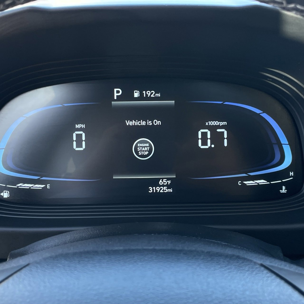 Used 2025 Hyundai Venue SEL image 15