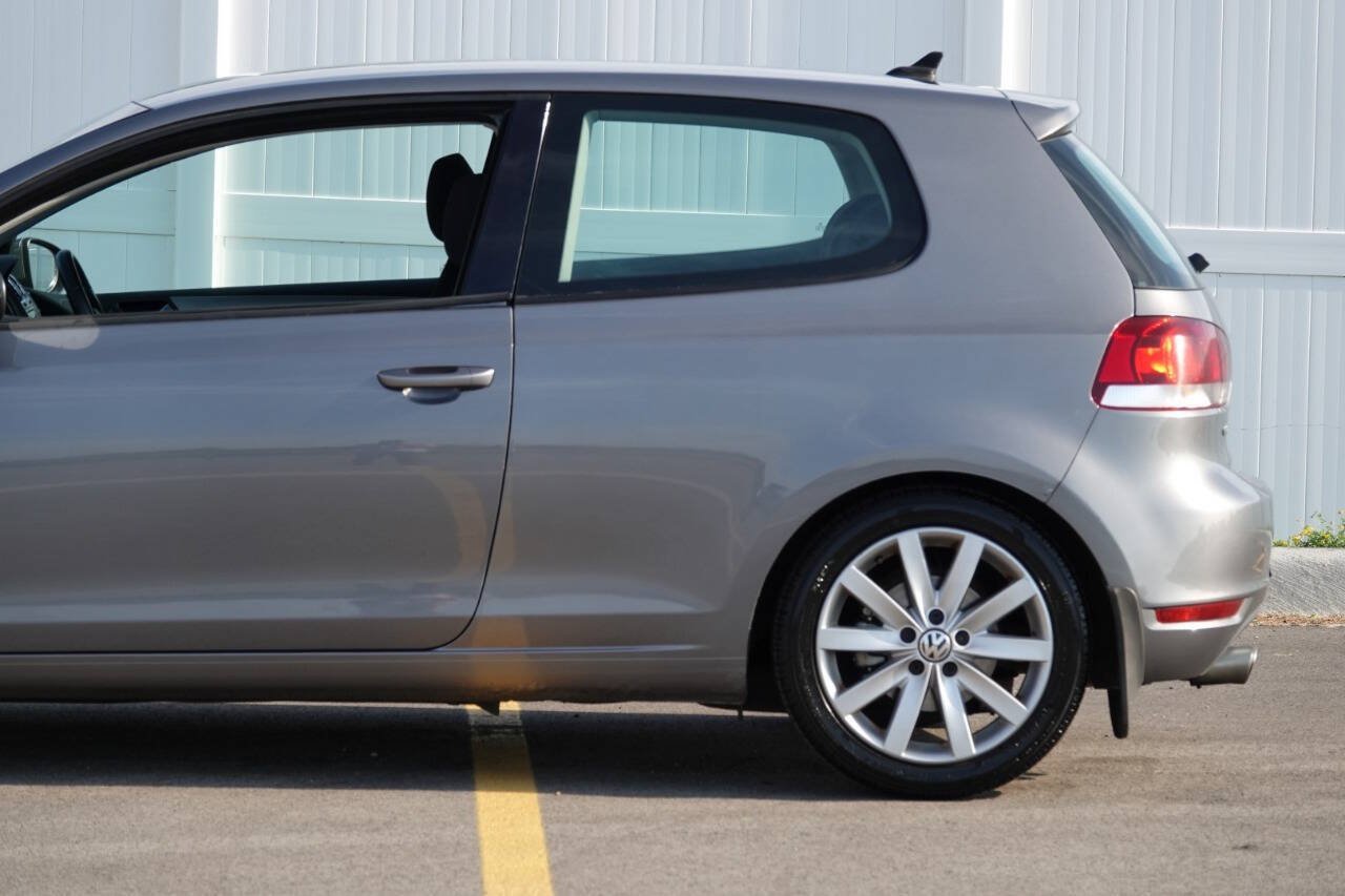 Used 2011 Volkswagen Golf TDI FWD image 9
