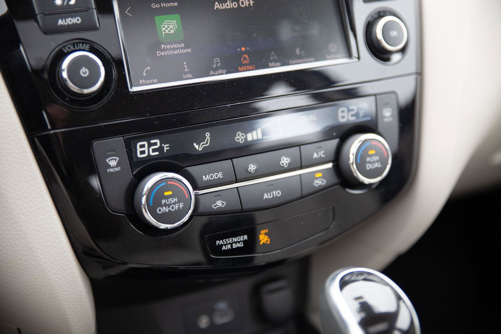 Used 2021 Nissan Rogue Sport SL w/ Premium Package image 13