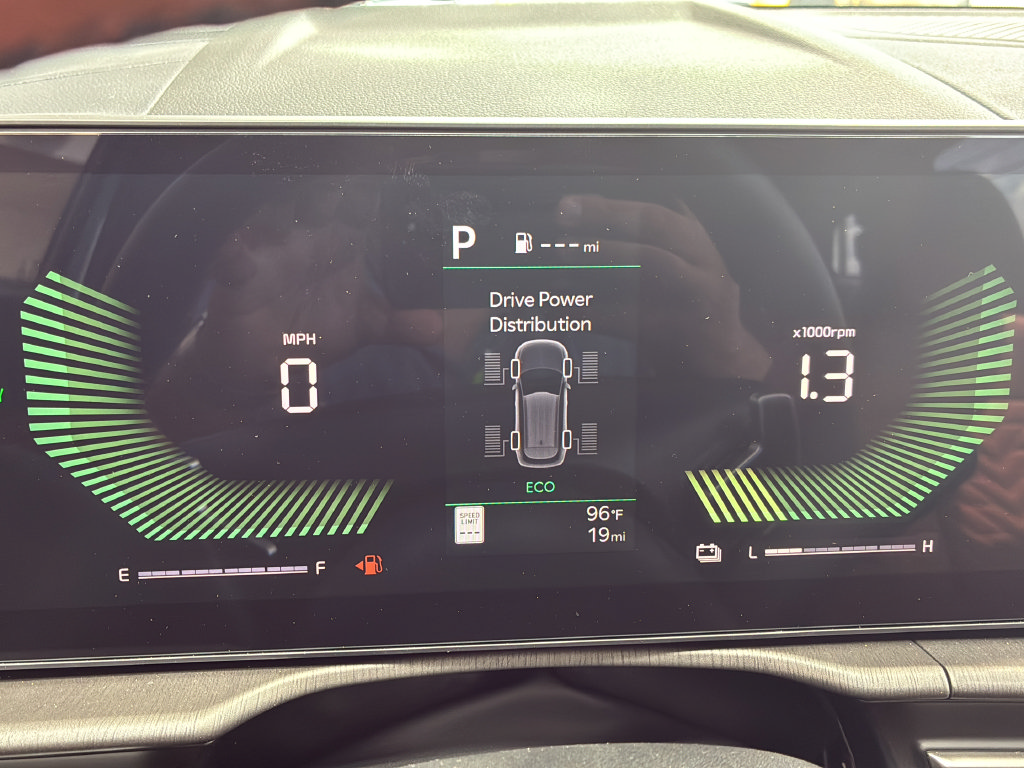 New 2027 Kia Sportage X-Line AWD/4WD image 31