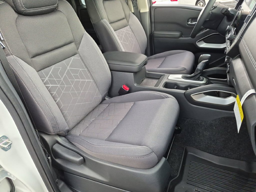 New 2027 Nissan Frontier SV w/ All-Weather Content Package RWD image 31