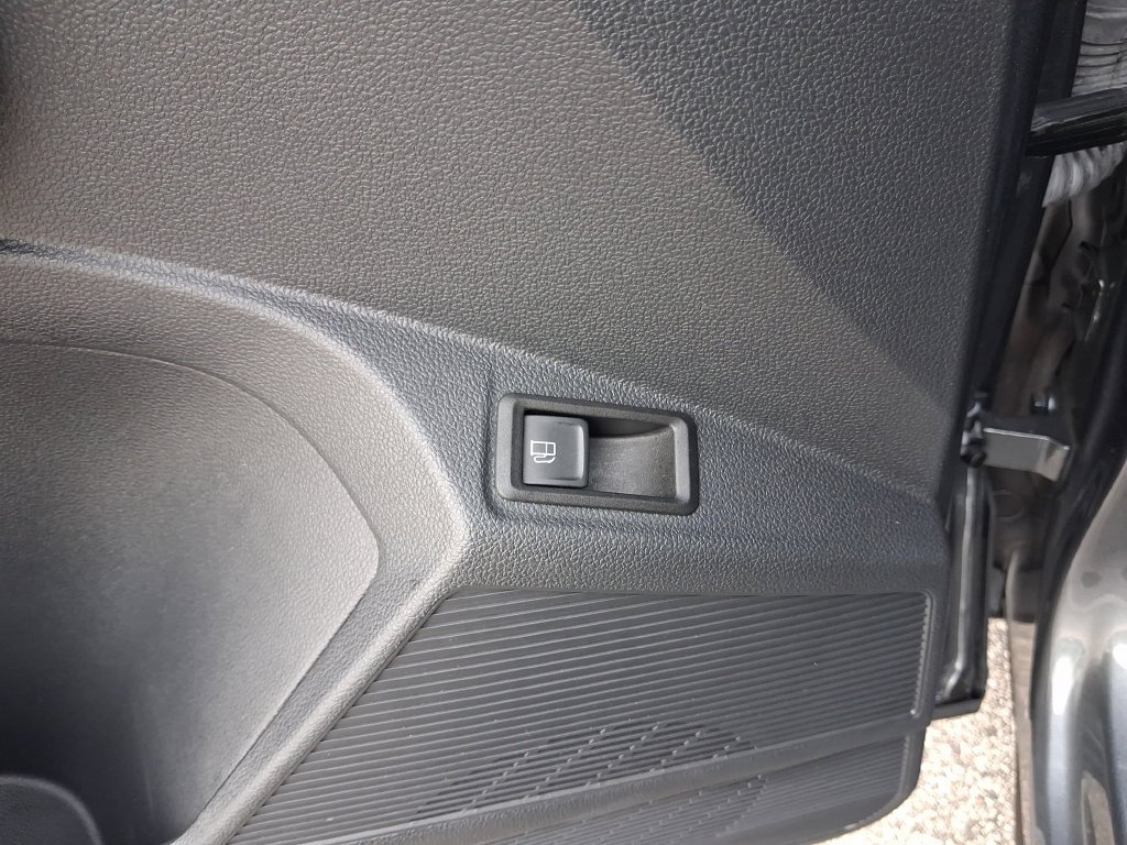 Used 2024 Volkswagen Taos S FWD image 24