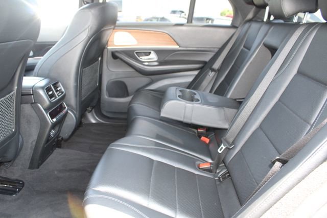 Used 2023 Mercedes-Benz GLE 450 4MATIC w/ AMG Line Exterior image 42
