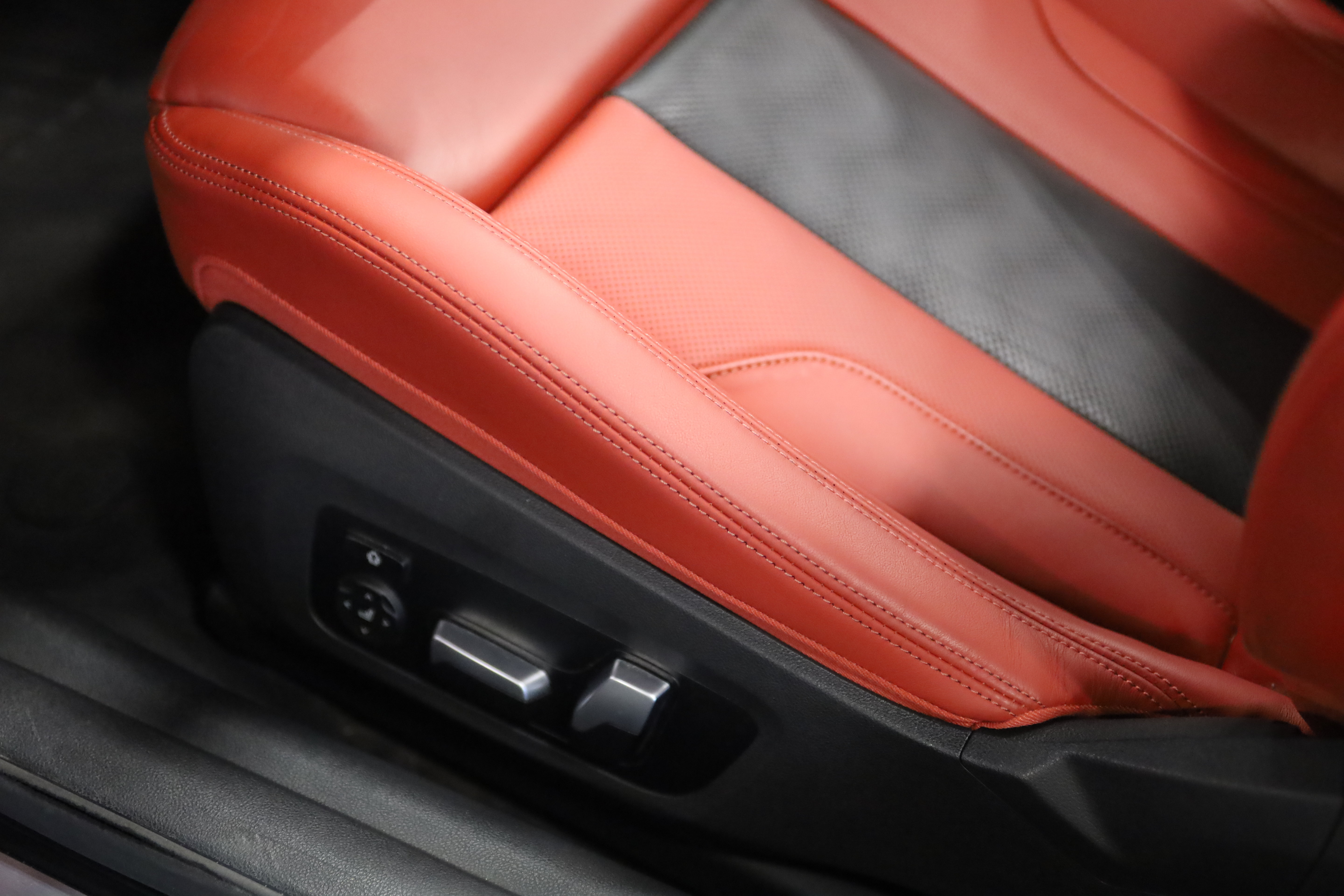 Used 2022 BMW M4 xDrive Competition AWD/4WD image 22
