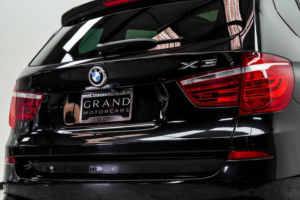 Used 2017 BMW X3 sDrive28i image 13