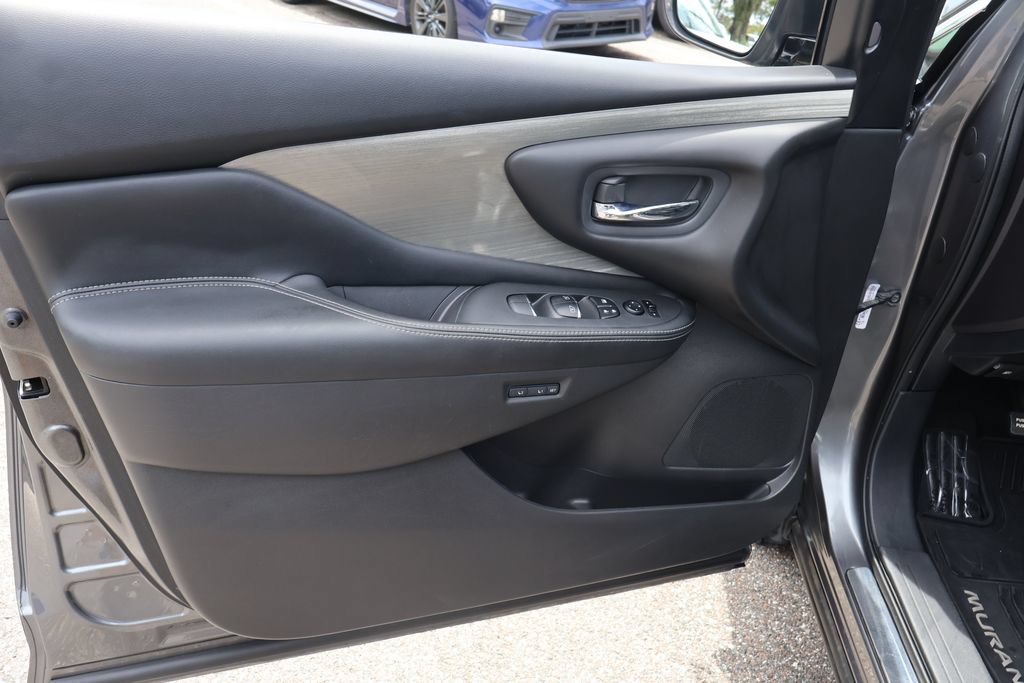 Used 2016 Nissan Murano SL FWD image 11