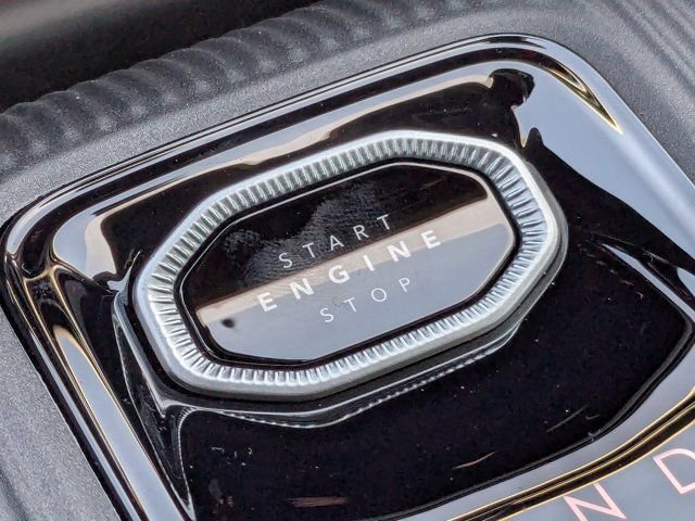 New 2026 Jeep Cherokee Limited AWD/4WD image 33