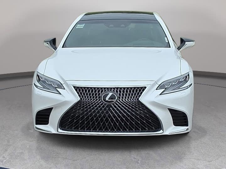 Used 2018 Lexus LS 500 w/ Executive Package RWD image 2