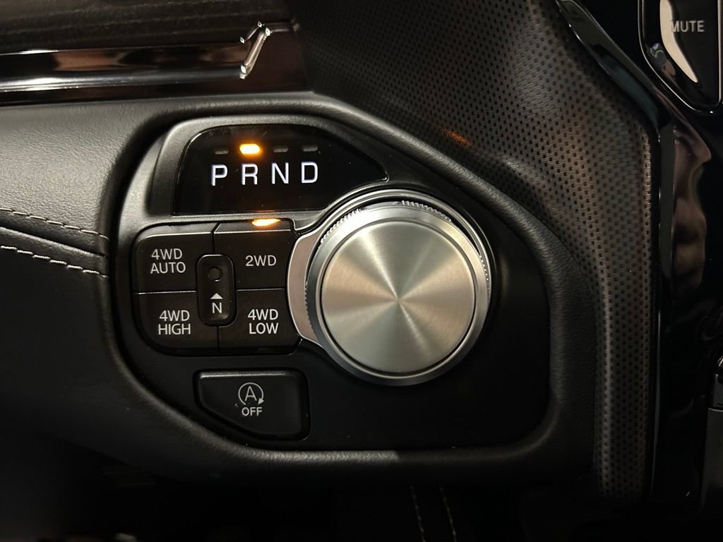 Used 2023 RAM 1500 Limited AWD/4WD image 23