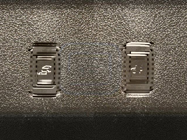 Used 2023 Cadillac Escalade V w/ LPO, Floor Liner Package image 28