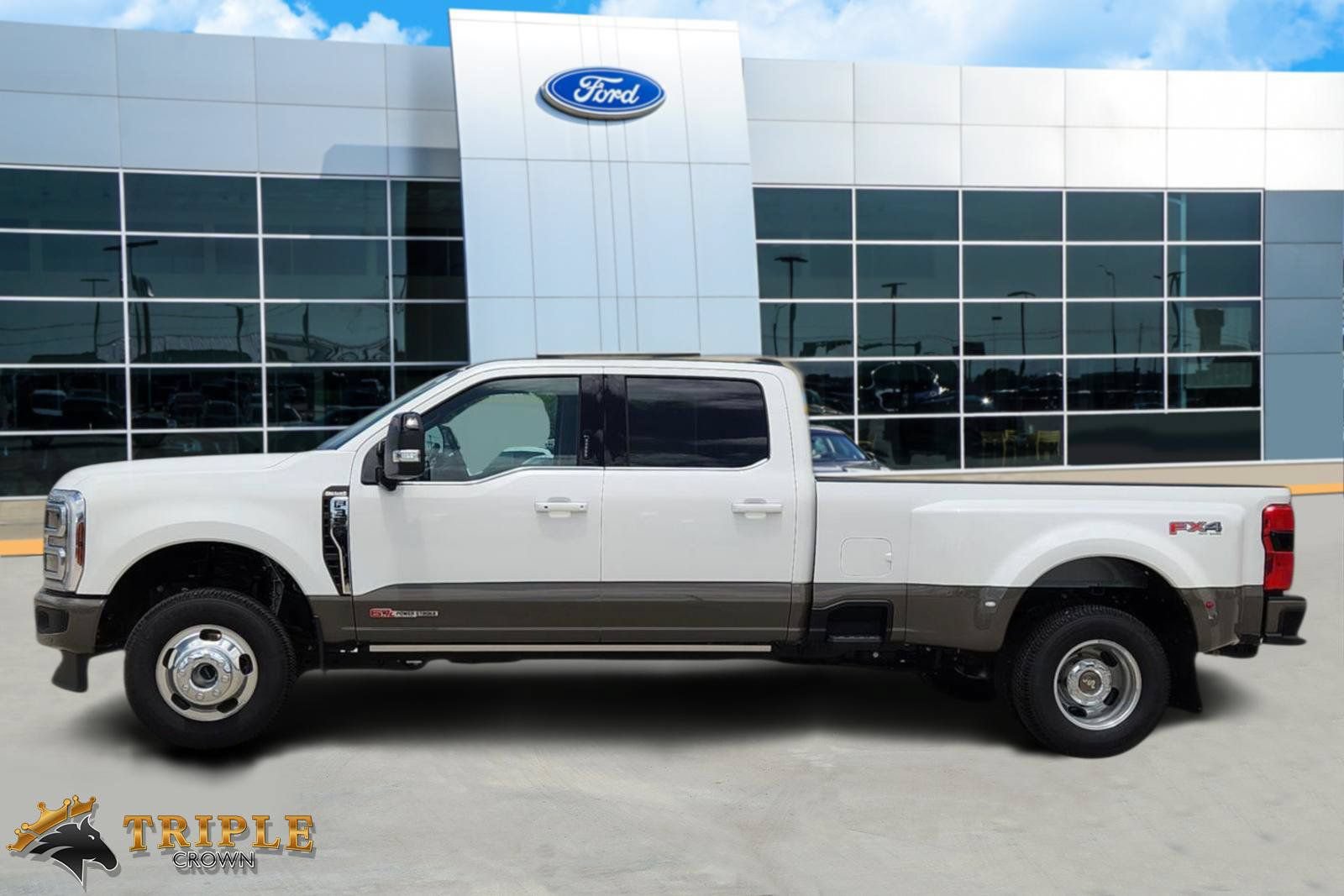 New 2026 Ford F350 King Ranch AWD/4WD video 3