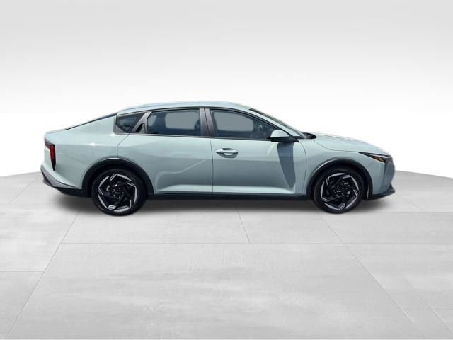 Certified 2026 Kia K4 EX FWD image 9