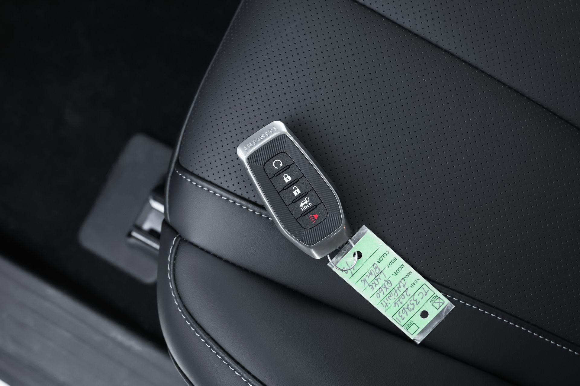 New 2026 INFINITI QX60 Luxe w/ Cargo Package image 35