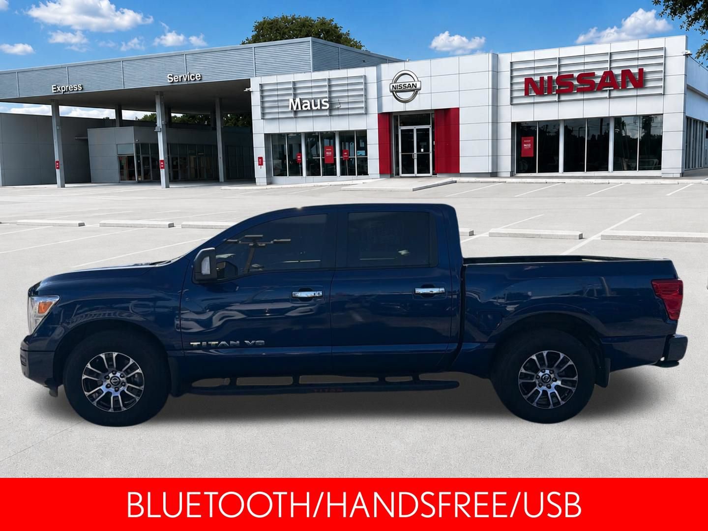 Used 2020 Nissan Titan SV w/ SV Convenience Package RWD image 5