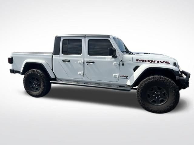 Used 2022 Jeep Gladiator Mojave w/ Cold Weather Group AWD/4WD image 2