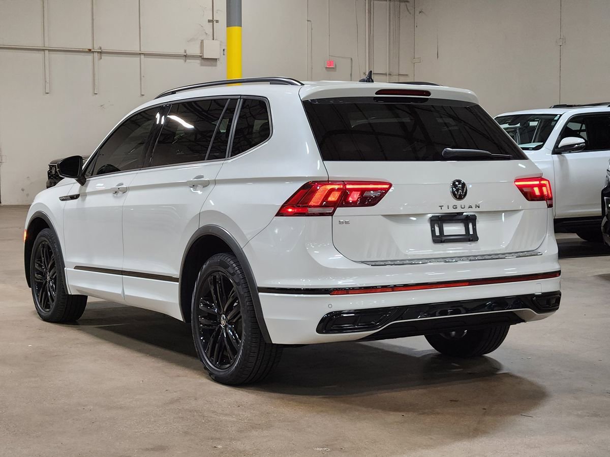 Used 2022 Volkswagen Tiguan SE R-Line FWD image 11