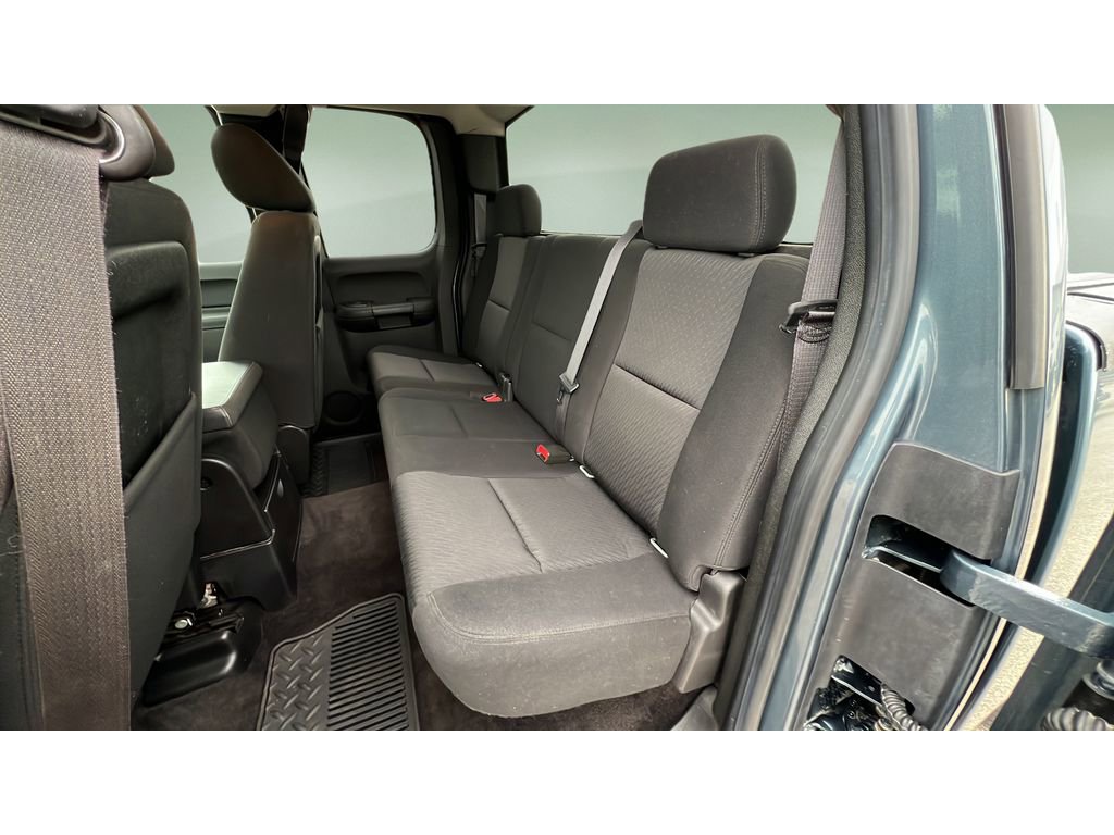 Used 2010 Chevrolet Silverado 1500 LT w/ Power Pack Plus AWD/4WD image 27