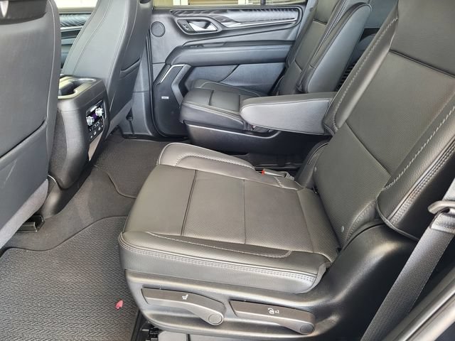 Used 2024 GMC Yukon Denali w/ Advanced Technology Package AWD/4WD image 15