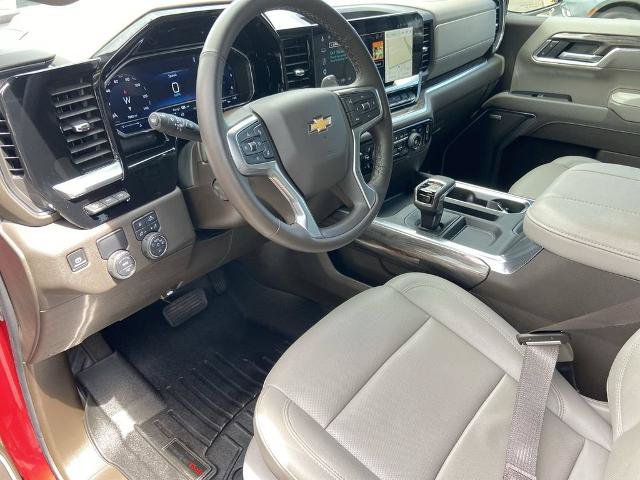 Used 2025 Chevrolet Silverado 1500 LTZ w/ LTZ Premium Package RWD image 6