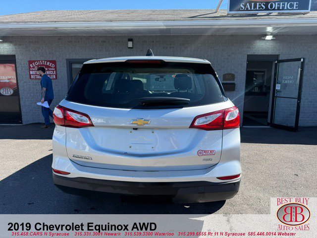 Used 2019 Chevrolet Equinox LS AWD/4WD image 4