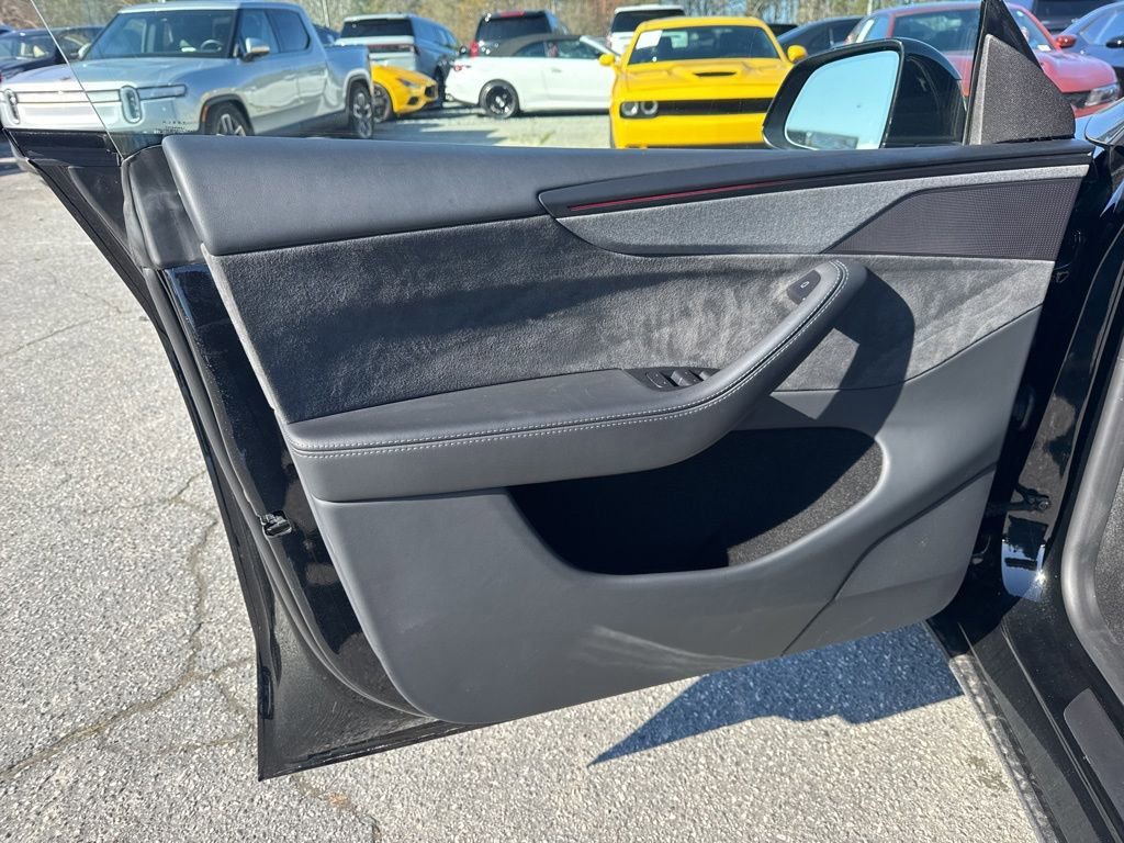 Used 2026 Tesla Model Y Long Range image 27