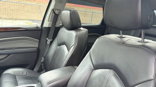 Used 2010 Cadillac SRX Premium image 19