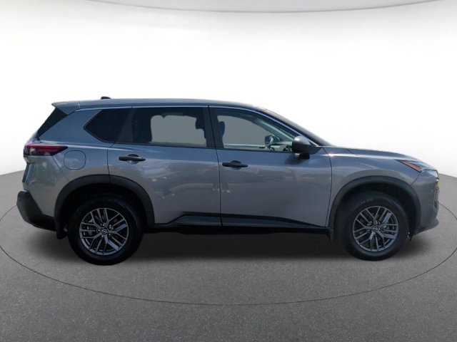 Used 2023 Nissan Rogue S FWD image 6