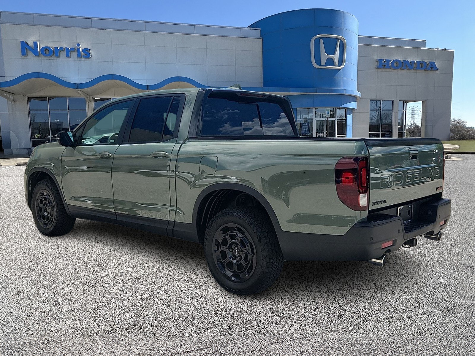 New 2026 Honda Ridgeline TrailSport image 3