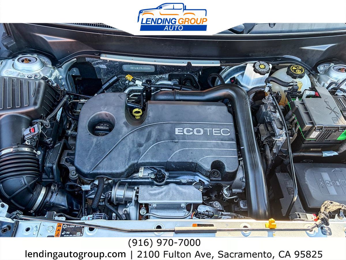 Used 2022 GMC Terrain SLE image 25