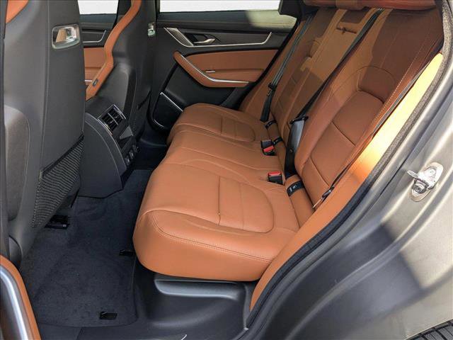 New 2026 Jaguar F-PACE R-Dynamic S image 15