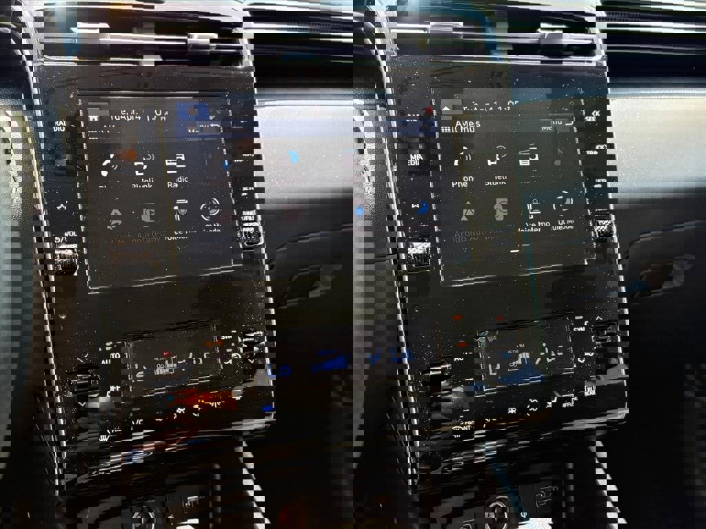 Certified 2024 Hyundai Tucson SEL AWD/4WD image 10