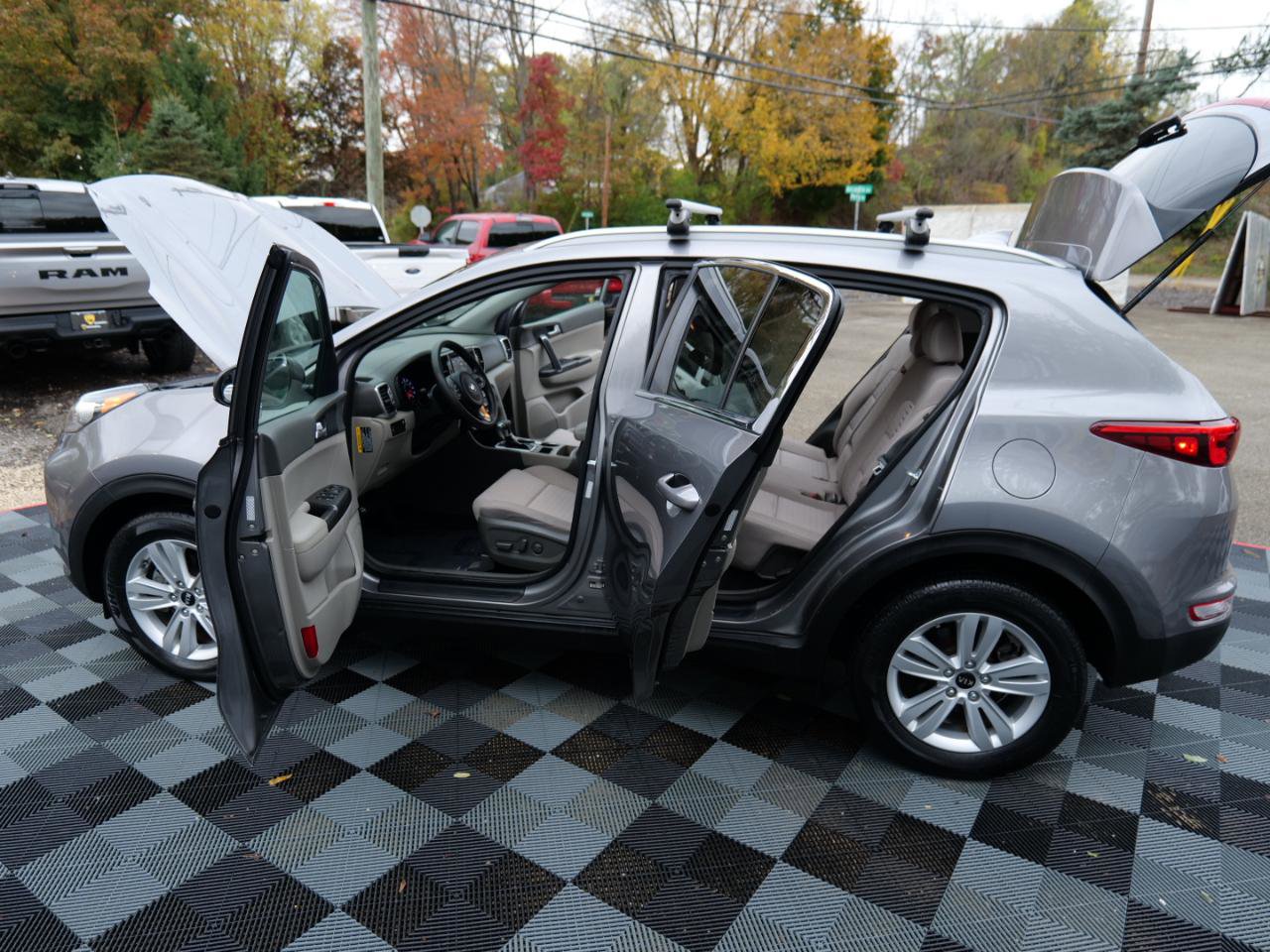 Used 2019 Kia Sportage LX w/ LX Popular Package image 59