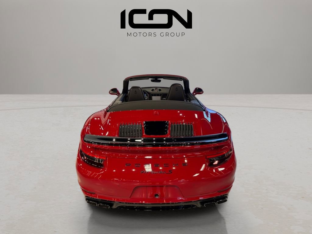 Used 2018 Porsche 911 Turbo S image 11