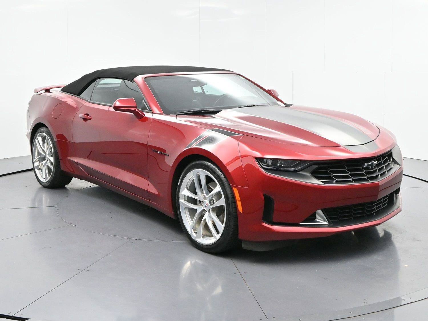 Used 2021 Chevrolet Camaro LT w/ Wild Cherry Design Package 1 RWD image 2