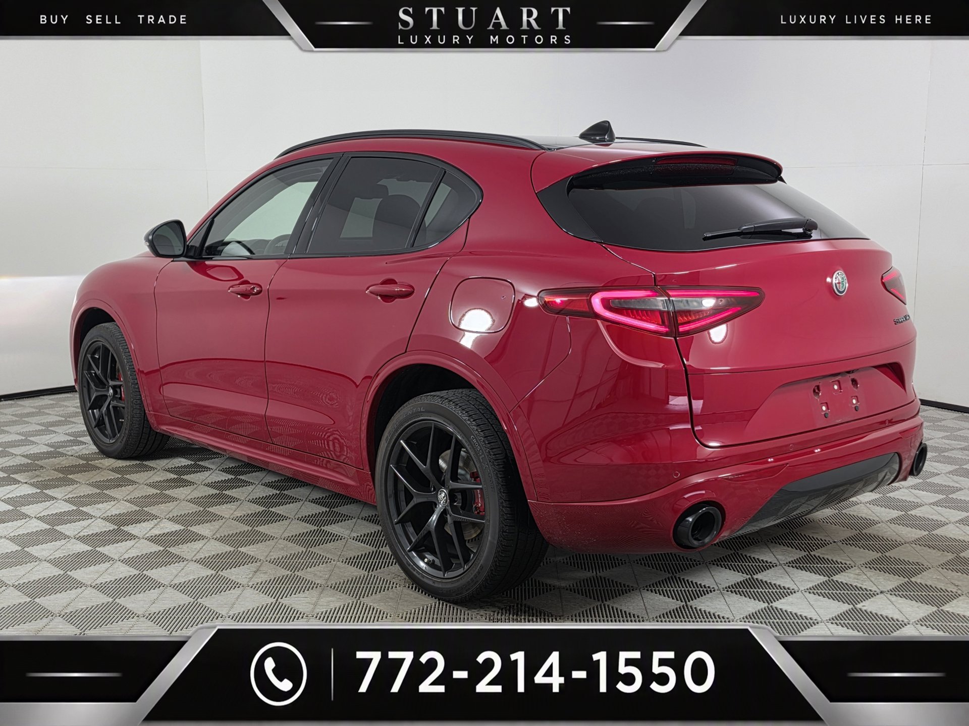 Used 2020 Alfa Romeo Stelvio Sport w/ Quick Order Package 22K Sport RWD image 35