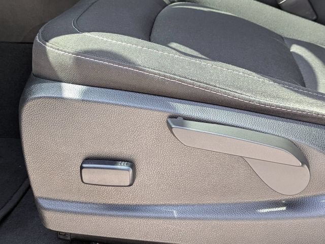 Used 2022 GMC Canyon Elevation RWD image 21