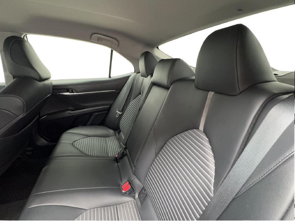 Used 2023 Toyota Camry SE FWD image 27