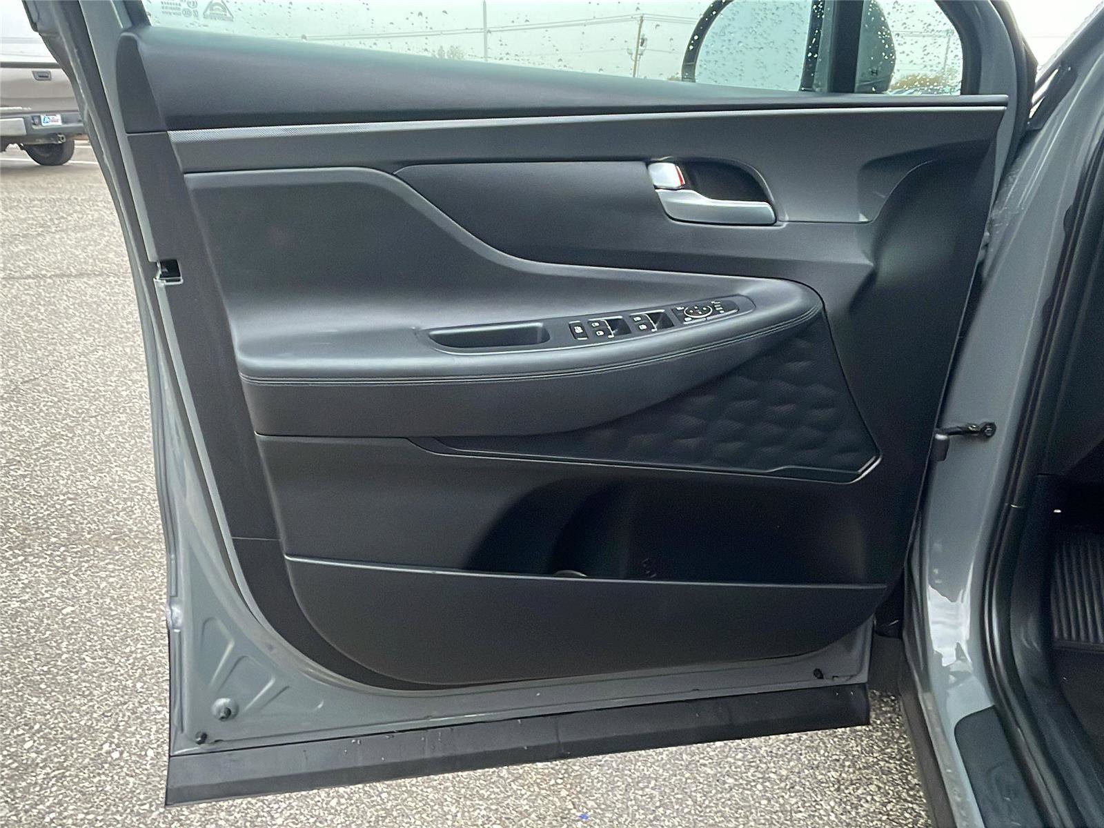 Used 2023 Hyundai Santa Fe SEL image 20