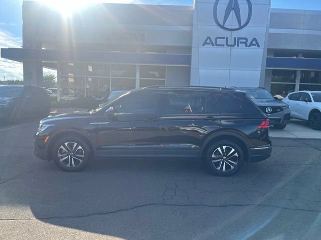 Used 2023 Volkswagen Tiguan S w/ Driver Assistance Package FWD image 2