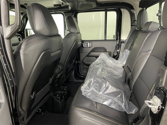 New 2025 Jeep Gladiator Sport image 4