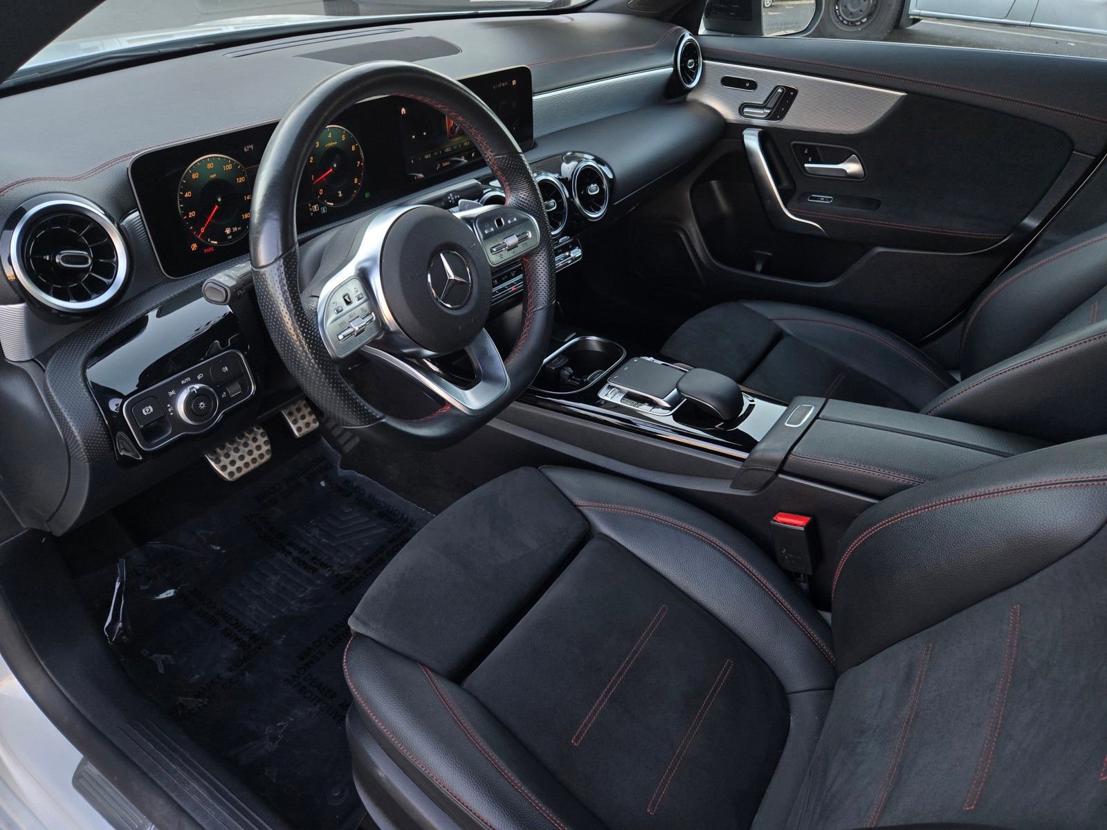 Used 2020 Mercedes-Benz CLA 250 image 8