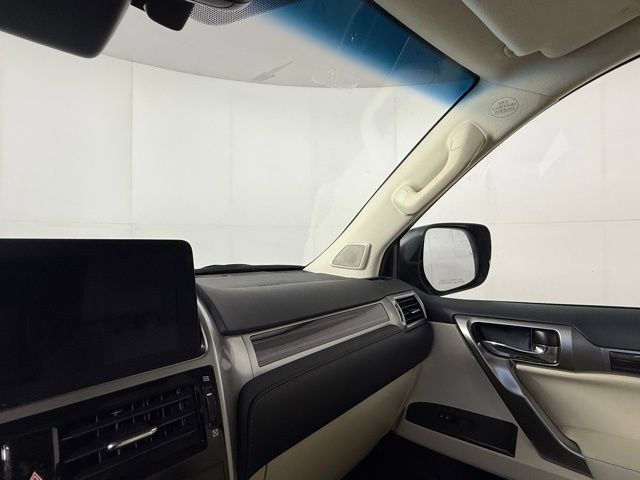 Certified 2023 Lexus GX 460 Premium w/ Premium Package image 16