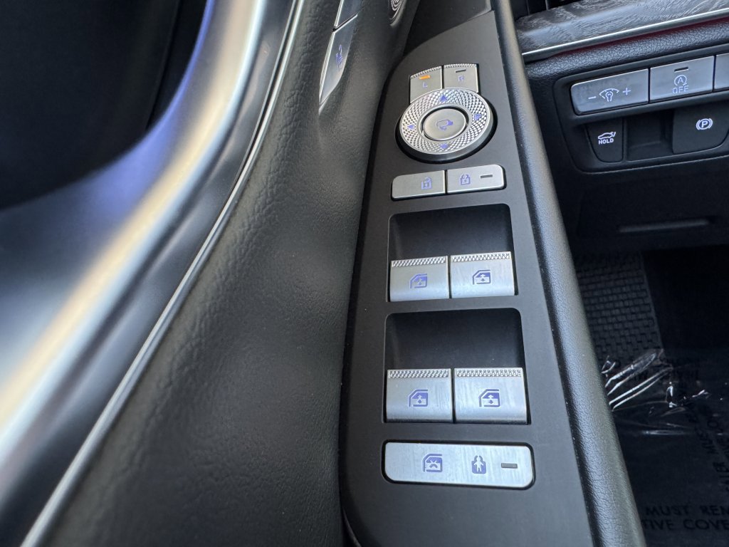 Used 2022 Genesis G80 2.5T w/ Prestige Package image 32