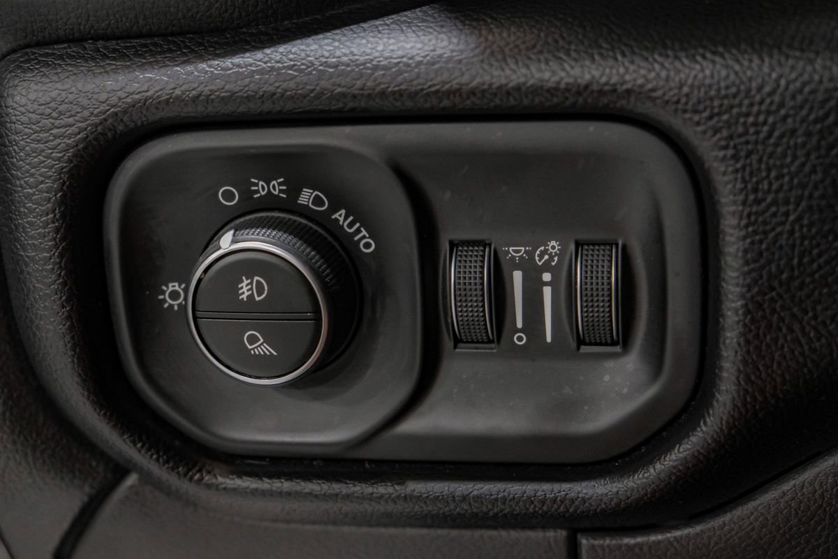 Used 2021 RAM 3500 Laramie image 30