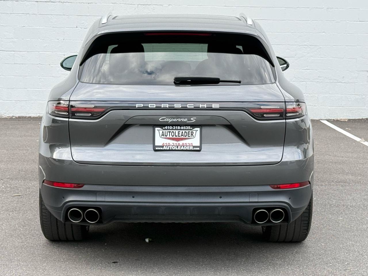 Used 2021 Porsche Cayenne S AWD/4WD image 5