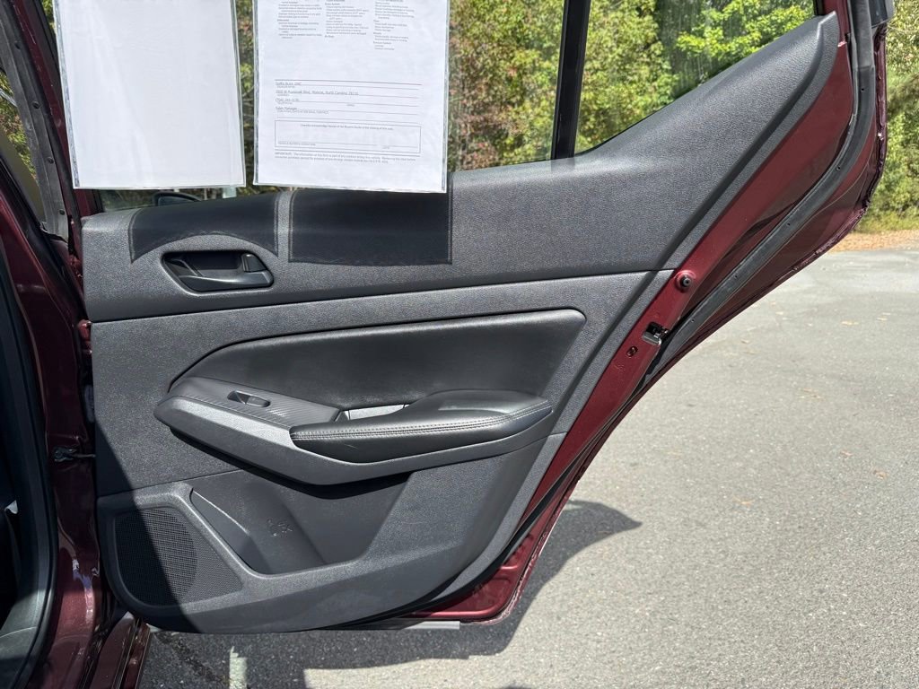 Used 2024 Nissan Altima 2.5 SV image 41