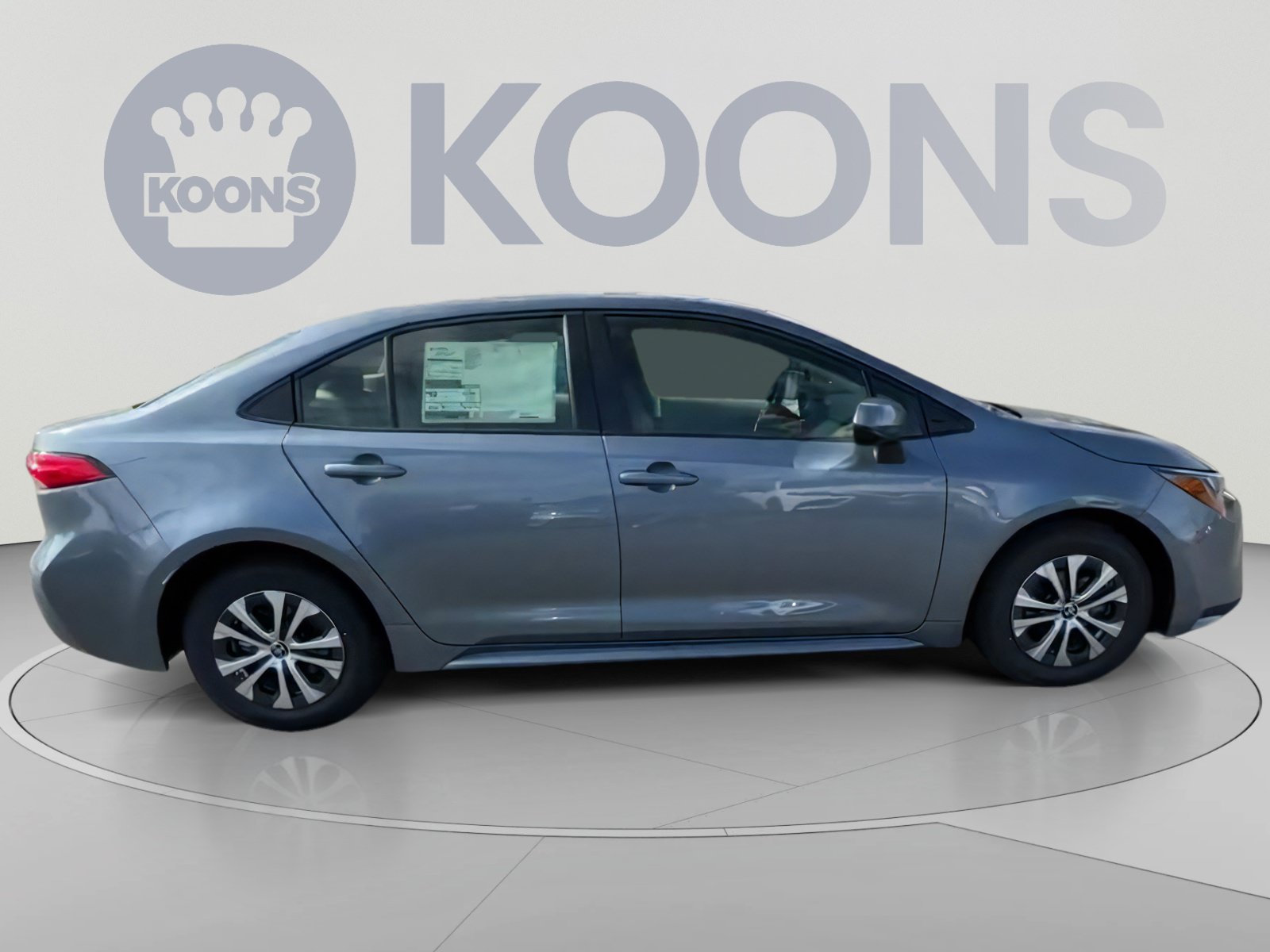 Used 2022 Toyota Corolla LE FWD image 12