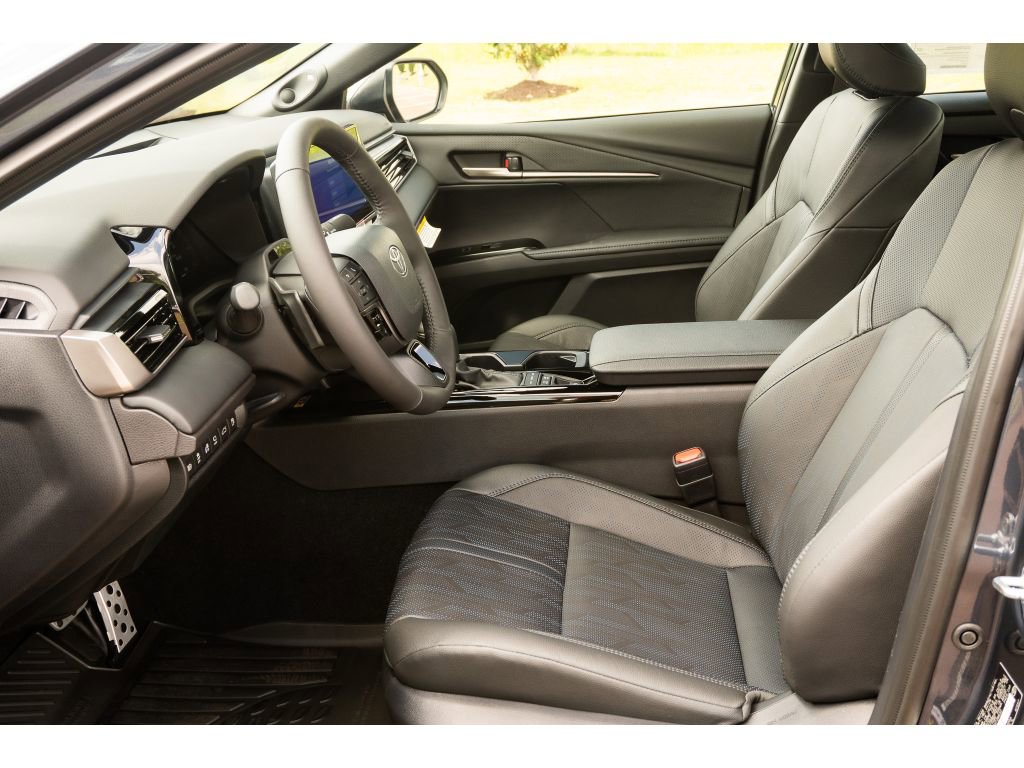 New 2026 Toyota Camry XSE FWD image 13