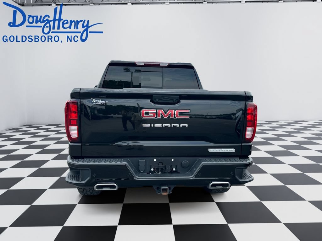 Used 2023 GMC Sierra 1500 Elevation w/ Elevation Premium Package AWD/4WD image 4